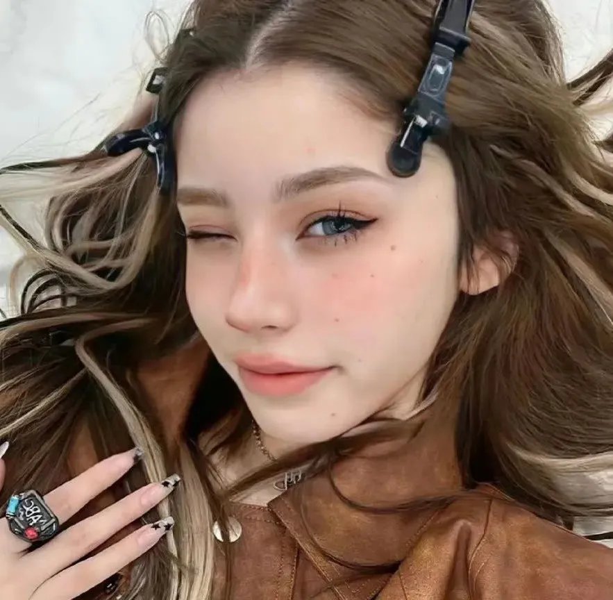 歹徒们